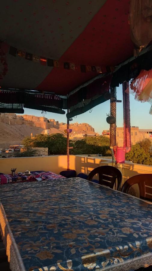 Relax Inn Dzsaiszalmer Kültér fotó