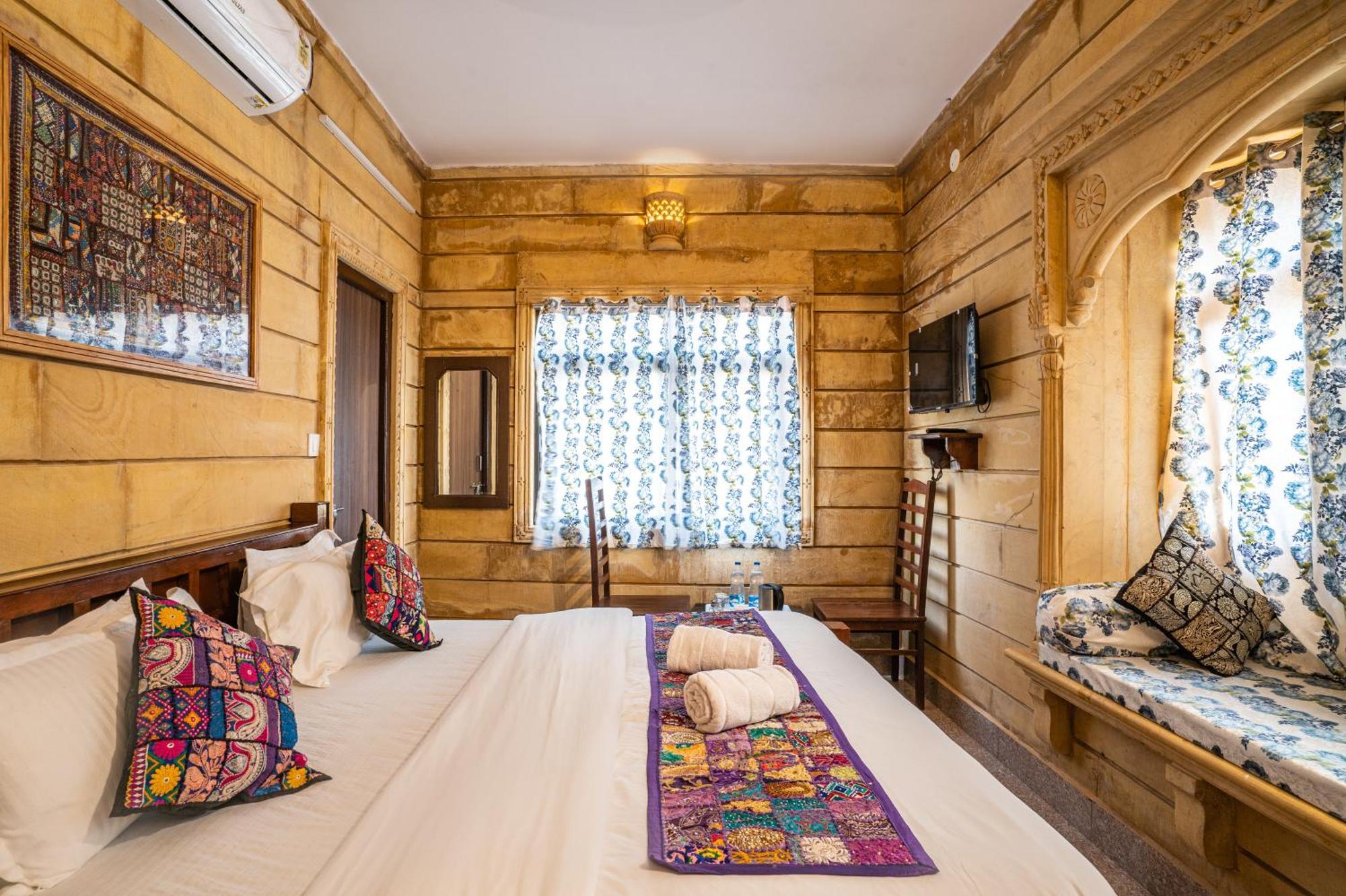Relax Inn Dzsaiszalmer Kültér fotó